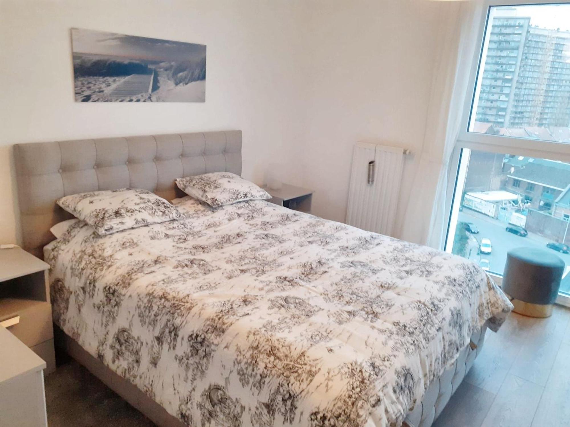 Modern Apartment In Cureghem Anderlecht 134 M² + Terrace Brussel Buitenkant foto