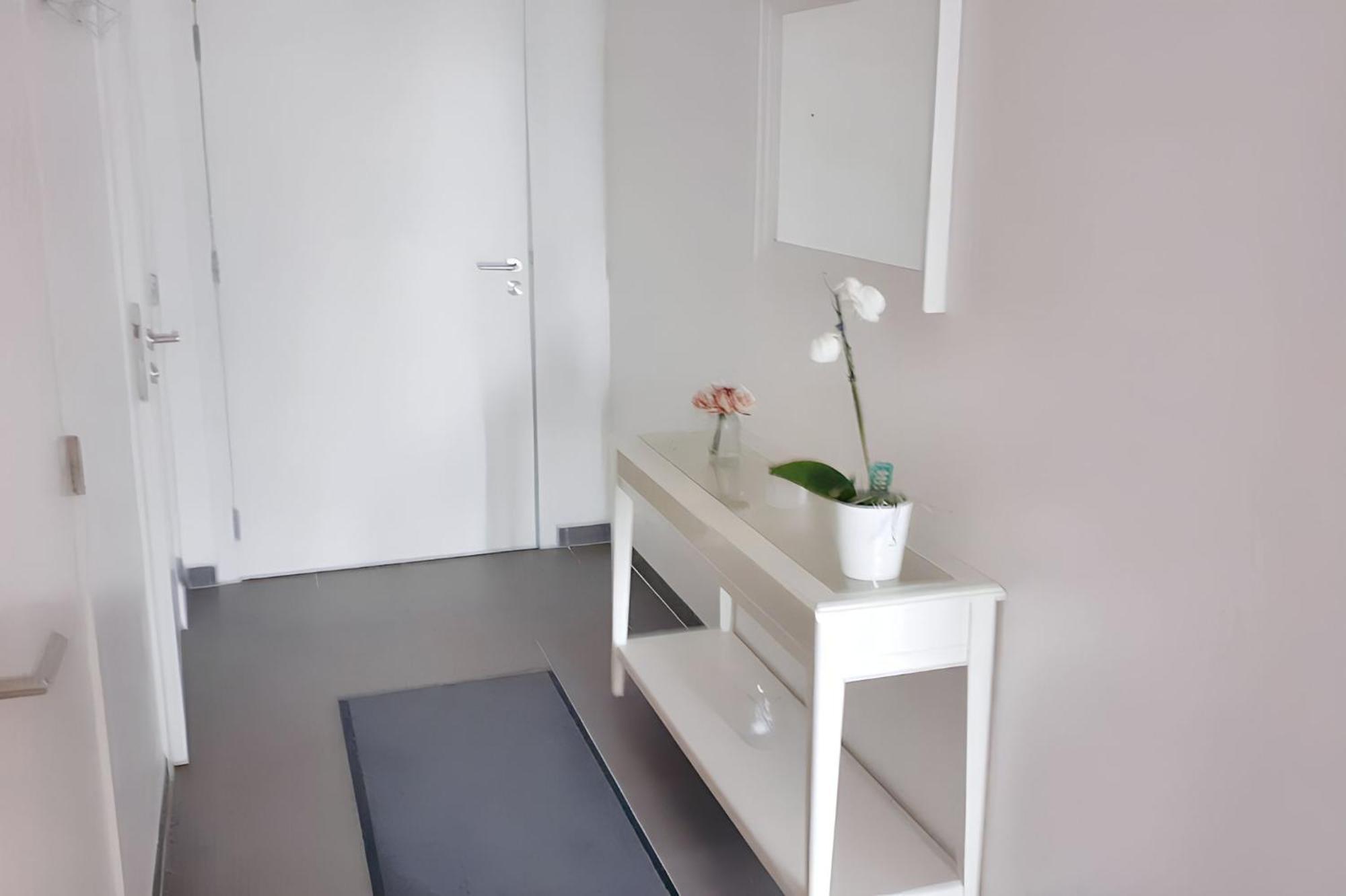 Modern Apartment In Cureghem Anderlecht 134 M² + Terrace Brussel Buitenkant foto