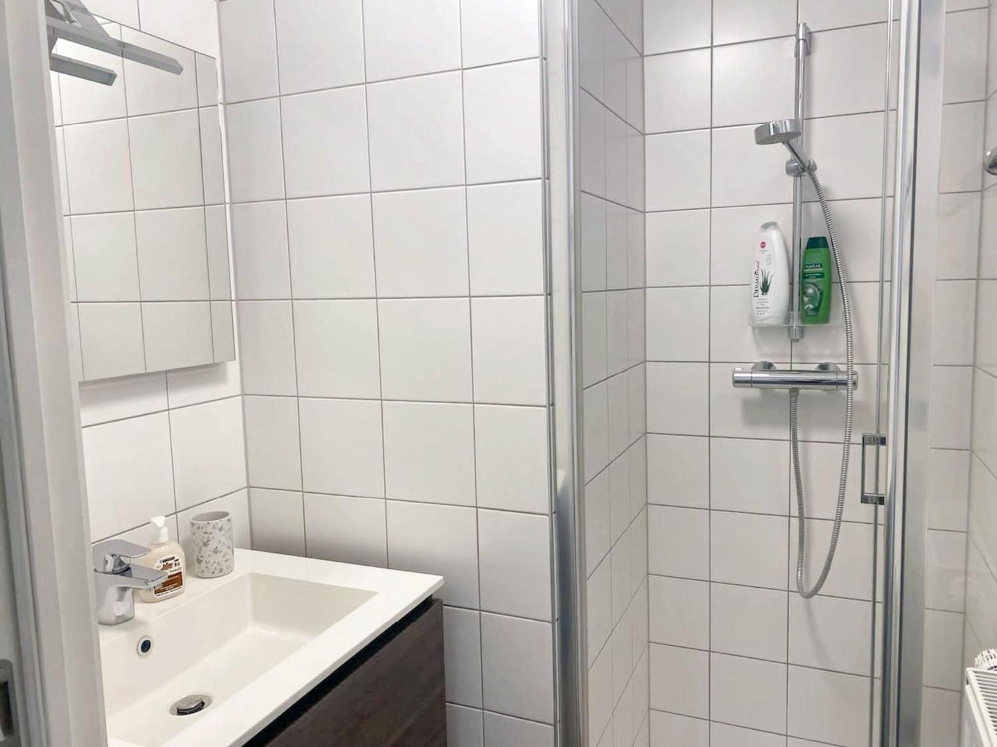 Modern Apartment In Cureghem Anderlecht 134 M² + Terrace Brussel Buitenkant foto