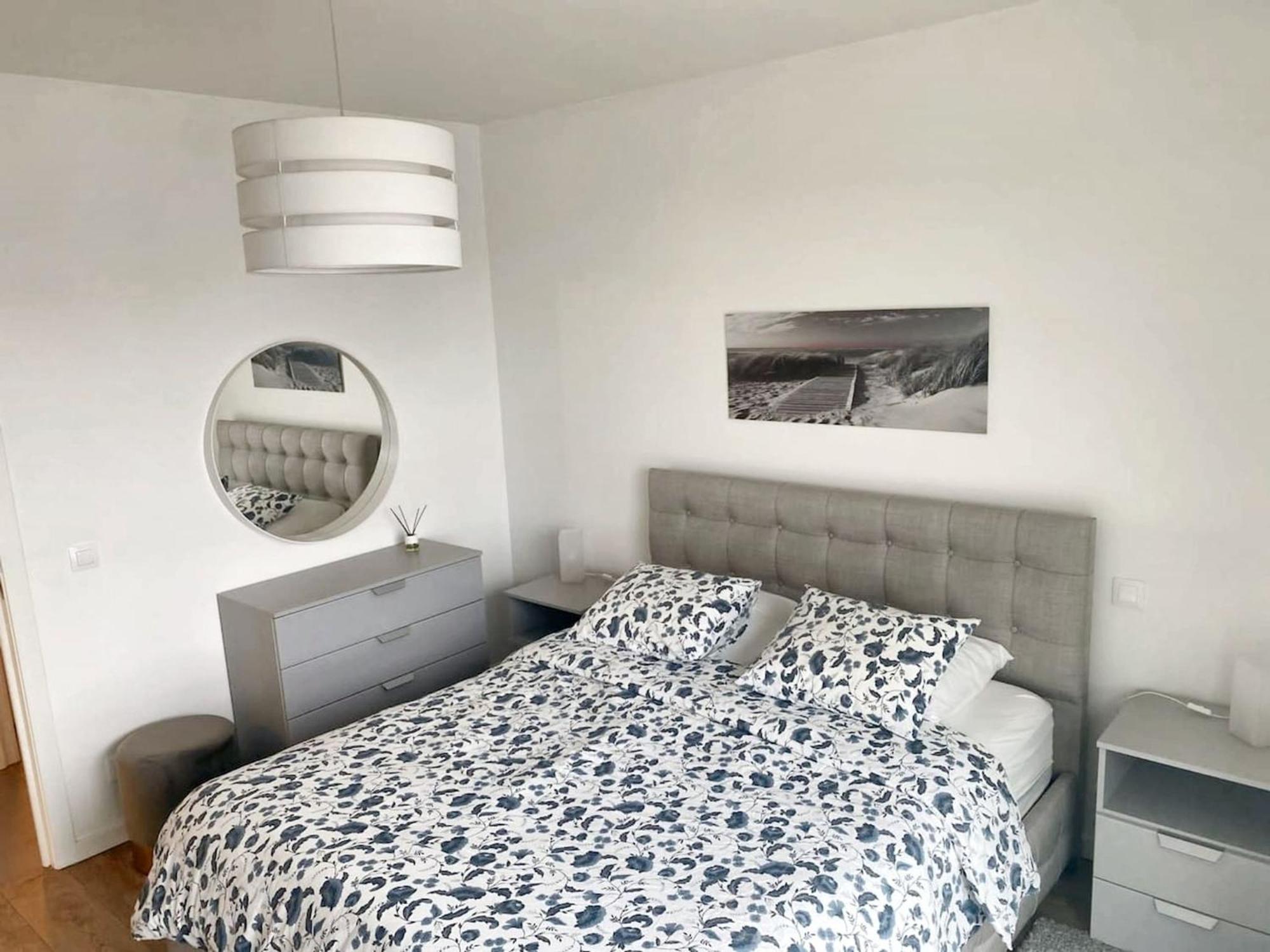 Modern Apartment In Cureghem Anderlecht 134 M² + Terrace Brussel Buitenkant foto